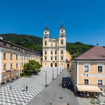 Himmelblau - Design Am * Mondsee